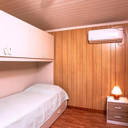 Eugenia Holiday home